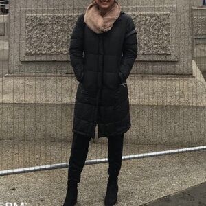 The North Face Women's Charcoal Hooded Puffer Jacket